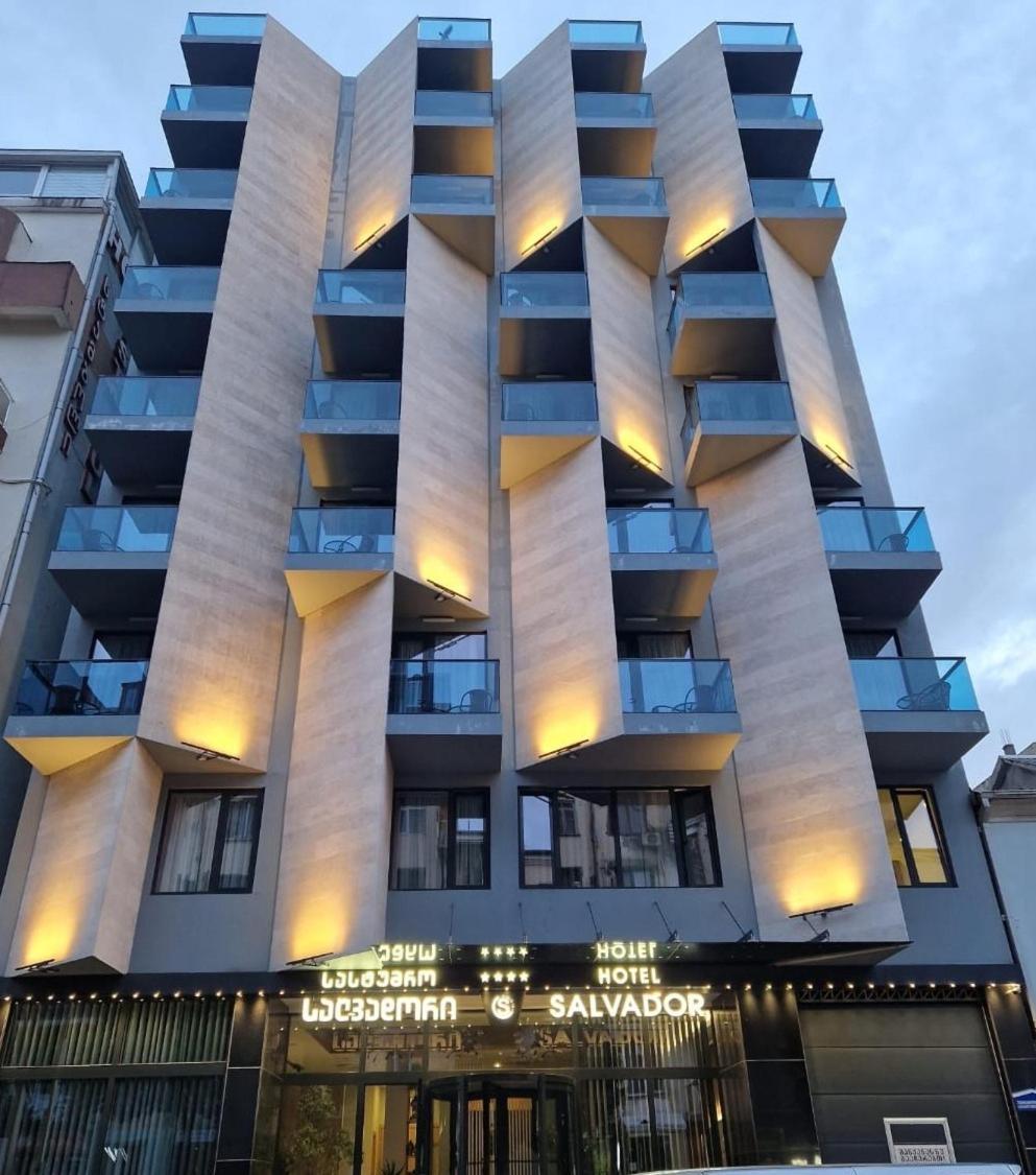 Hotel Salvador Batumi Exteriör bild